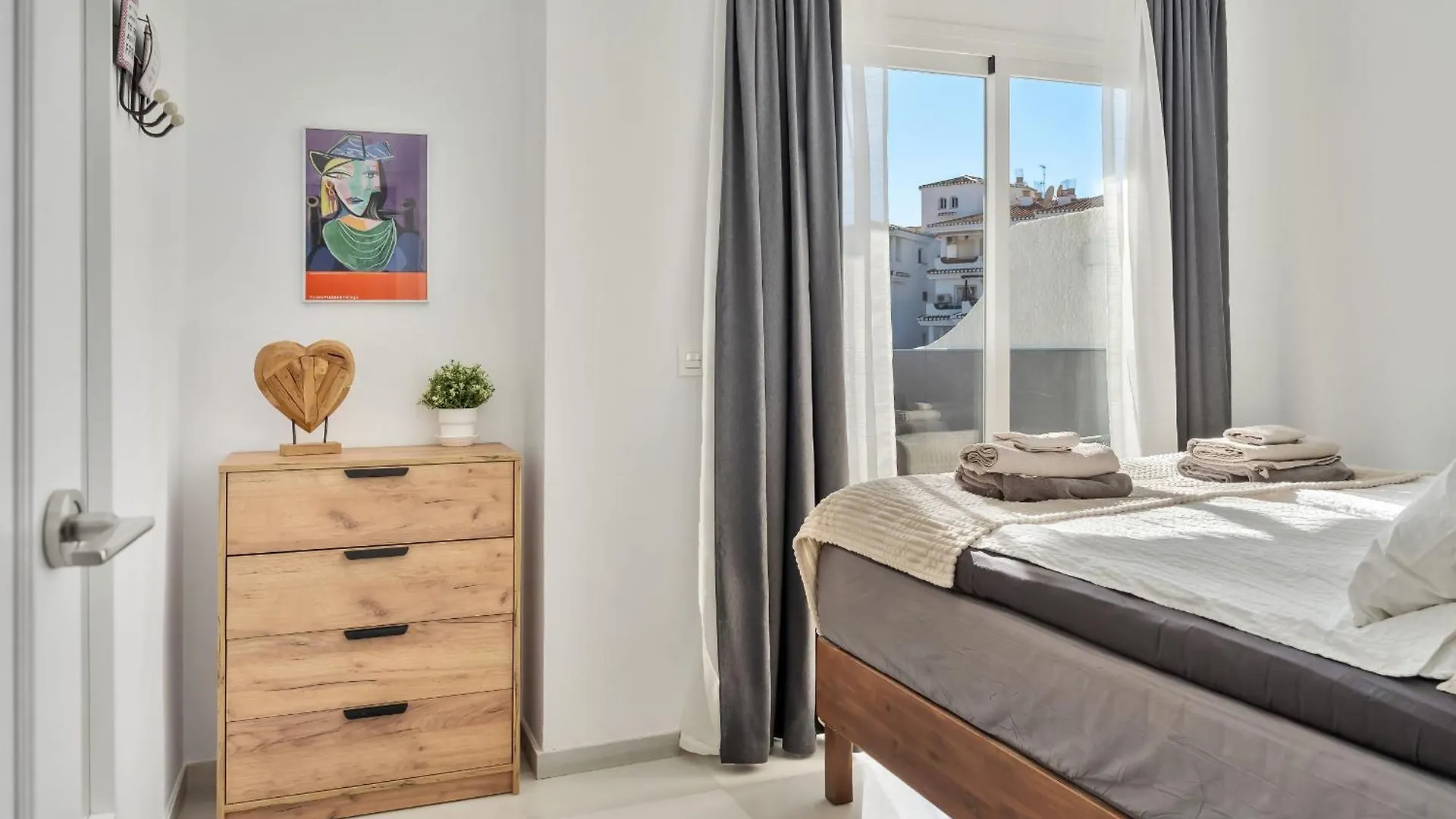 公寓 Luxury Stay With Rooftop Terrace 2 Min To Beach 阿尔姆尼卡